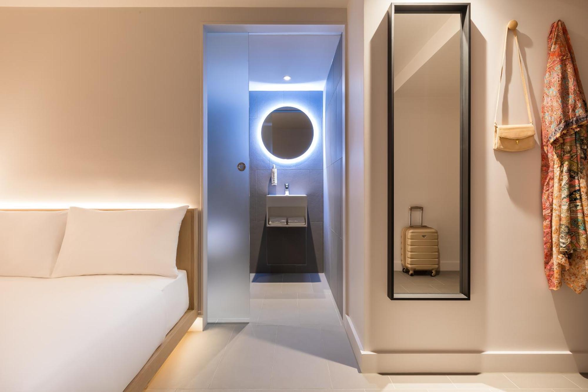 Zedwell Underground Hotel Tottenham Court Rd 伦敦 客房 照片